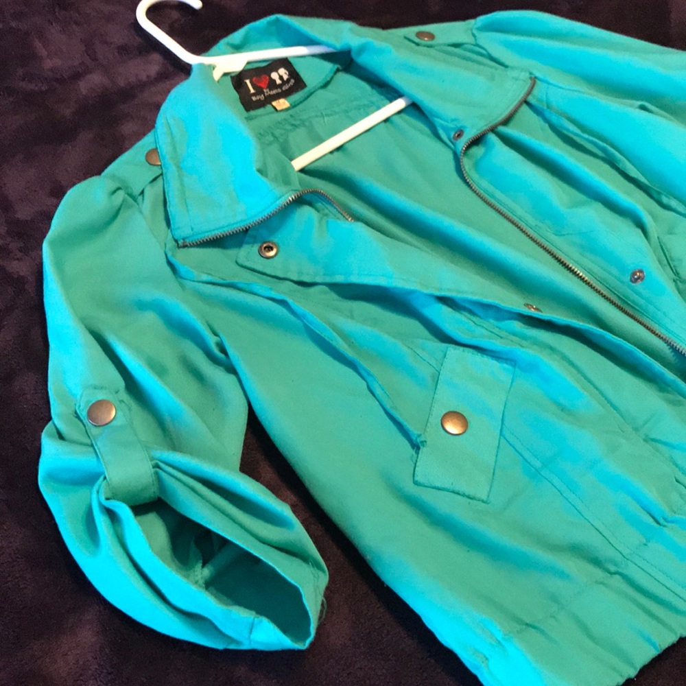 Seafoam green light jacket